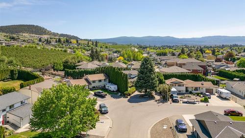 627 Hardie Road, Kelowna, BC - Outdoor With View