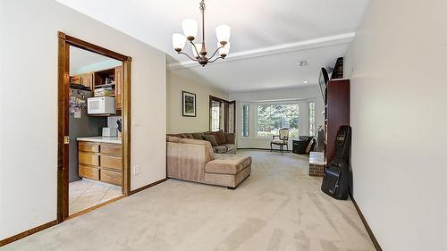 627 Hardie Road, Kelowna, BC - Indoor