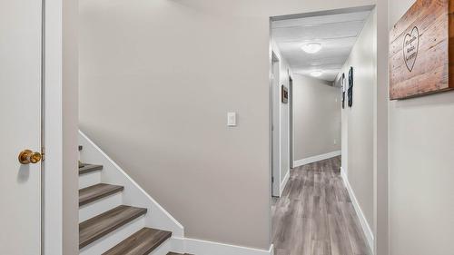 1399 Lamar Drive, Kamloops, BC - Indoor Photo Showing Other Room