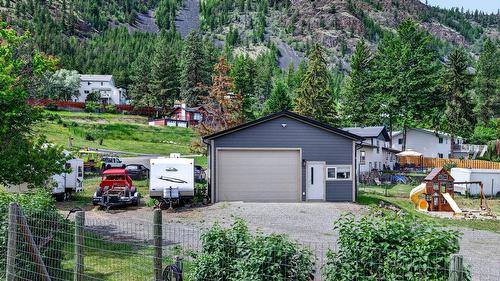 1399 Lamar Drive, Kamloops, BC - Outdoor