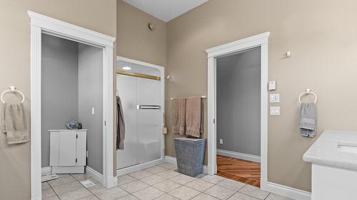 1145 Mckenzie Road, Kelowna, BC 