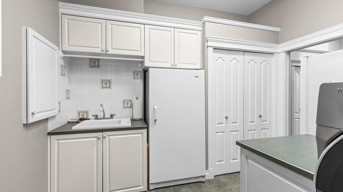1145 Mckenzie Road, Kelowna, BC 