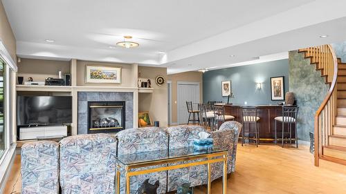 1145 Mckenzie Road, Kelowna, BC 