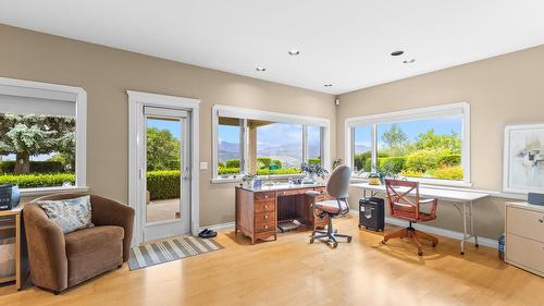 1145 Mckenzie Road, Kelowna, BC 