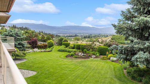 1145 Mckenzie Road, Kelowna, BC 