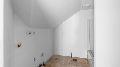 1145 Mckenzie Road, Kelowna, BC 