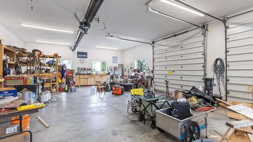 1145 Mckenzie Road, Kelowna, BC 