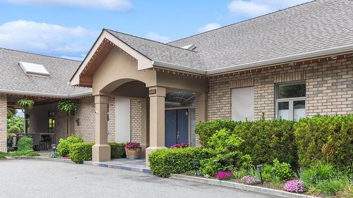 1145 Mckenzie Road, Kelowna, BC 