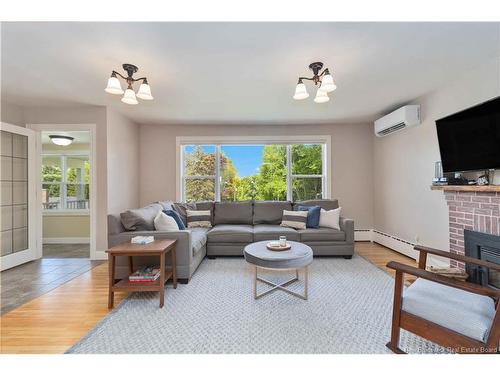 10 Shamrock Terr, Fredericton, NB 