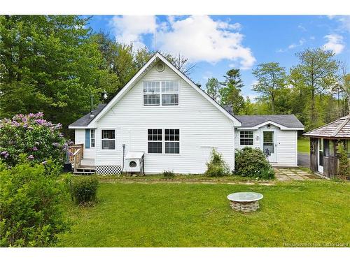 239 Smith Rd, Waterville-Sunbury, NB 