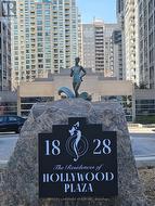 607 - 28 HOLLYWOOD AVENUE Toronto, ON M2N 6S4