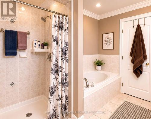65 Tanglemere Crescent, Brampton, ON - Indoor Photo Showing Bathroom