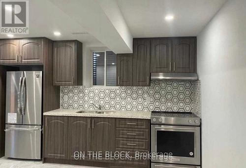 362 NORTH PARK BLVD BOULEVARD , Oakville, Ontario L6M 1L4 5