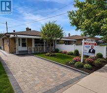 120 DUNCANWOODS DRIVE Toronto, ON M9L 2E1