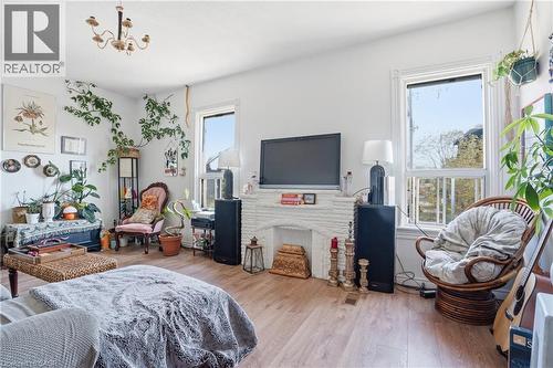 355 Barton Street E, Hamilton, ON - Indoor