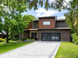 34 RIDEAUVIEW TERRACE Ottawa, ON K2C 3R9