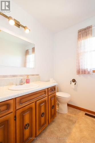 901 Laflin Street, Cornwall, ON - Indoor Photo Showing Bathroom