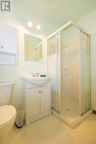 901 Laflin Street, Cornwall, ON - Indoor Photo Showing Bathroom