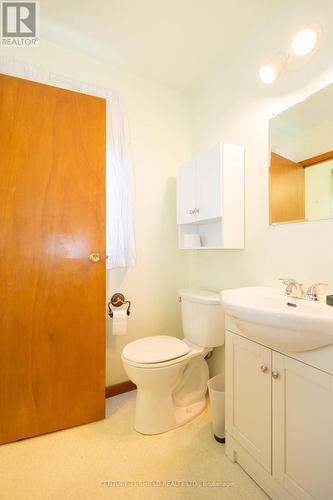 901 Laflin Street, Cornwall, ON - Indoor Photo Showing Bathroom