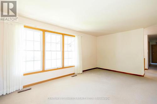 901 Laflin Street, Cornwall, ON - Indoor Photo Showing Other Room