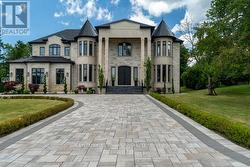 12 HOLLYWOOD CRESCENT King, ON L0G 1N0