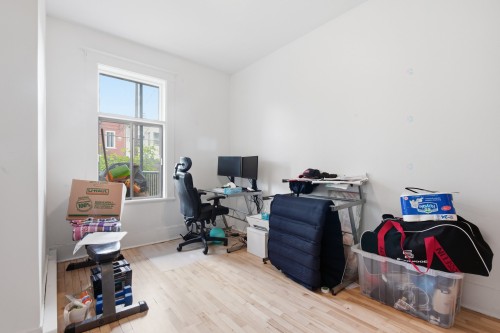 Bedroom - 8432 Rue St-Denis, Montréal (Villeray/Saint-Michel/Parc-Extension), QC - Indoor Photo Showing Office