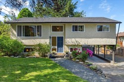 509 Weeks Cres Nanaimo, BC V9R 5N4