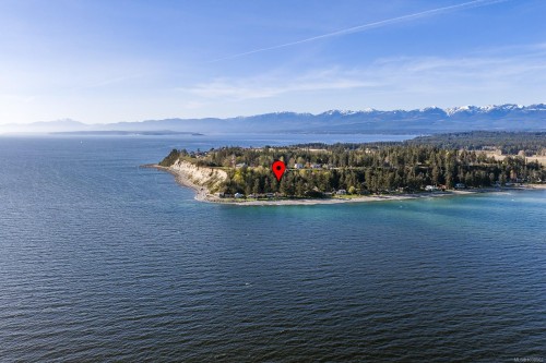 1551 Kye Bay Rd, Comox, BC 