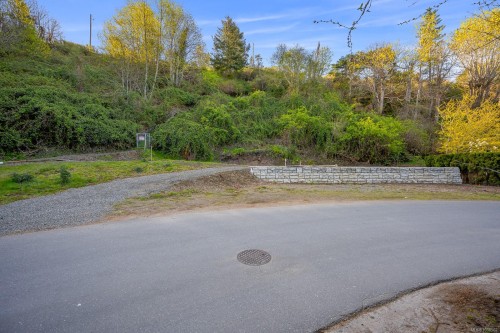 1551 Kye Bay Rd, Comox, BC 