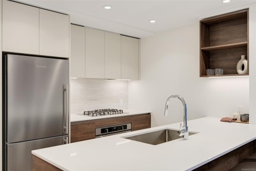 #204-363 Tyee Rd, Victoria, BC - Indoor Photo Showing Kitchen With Upgraded Kitchen