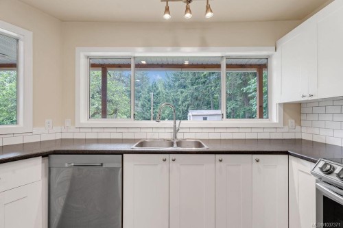 8996 Chemainus Rd, Chemainus, BC 