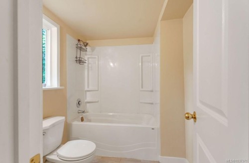 8996 Chemainus Rd, Chemainus, BC 