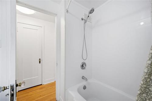 88 Oakview Ave, Winnipeg, MB 