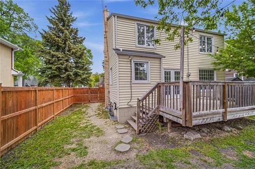 88 Oakview Ave, Winnipeg, MB 