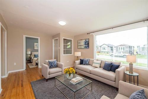519 Ferry Rd, Winnipeg, MB 