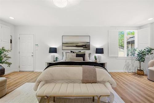 4-225 Roslyn Rd, Winnipeg, MB 