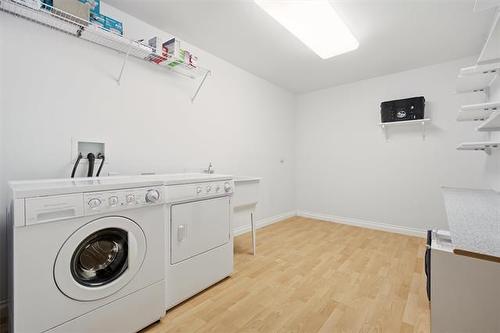 4-225 Roslyn Rd, Winnipeg, MB 