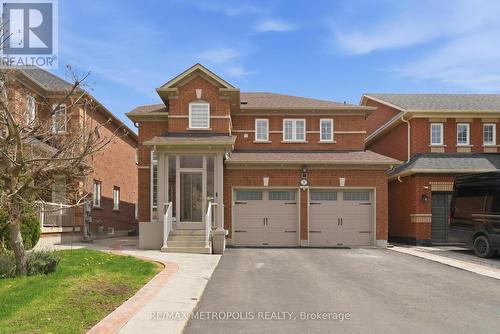 9 TAN LANE  Brampton, ON L6P 0Z9