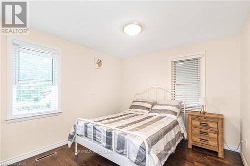 33 Alderney Avenue, Hamilton, ON - Indoor Photo Showing Bedroom