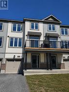 904 LIXNAW COURT Ottawa, ON K2J 6Y3