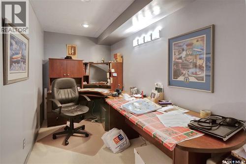 105 Sargent Crescent, Lake Diefenbaker, SK - Indoor Photo Showing Office