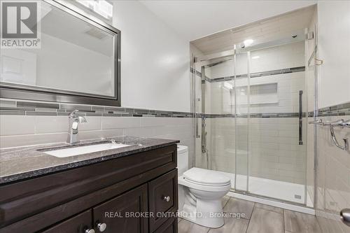 71 West Acres Crescent, Kitchener, ON - Indoor Photo Showing Bathroom