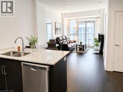 65 SPEERS Road Unit# 1506 Oakville, ON L6K 0J1