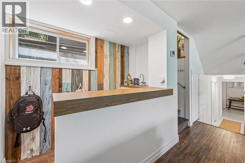 16 Parkwood Drive, Cambridge, ON - Indoor Photo Showing Other Room