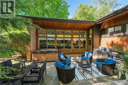 16 Parkwood Drive, Cambridge, ON - Outdoor With Exterior