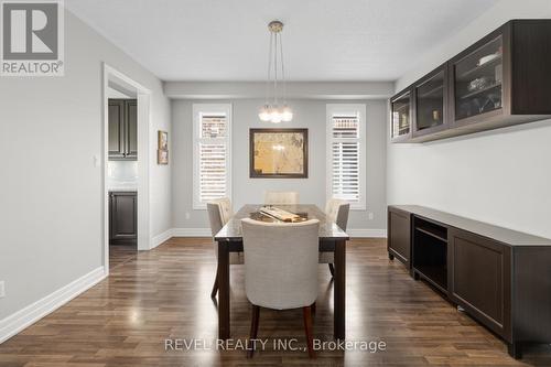 74 Mount Crescent, Essa, ON - Indoor Photo Showing Dining Room