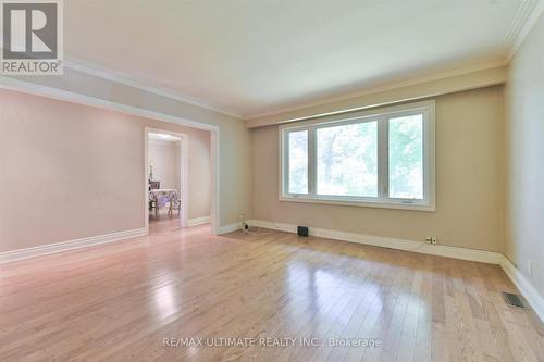 1076 Dixie Road, Mississauga, ON 