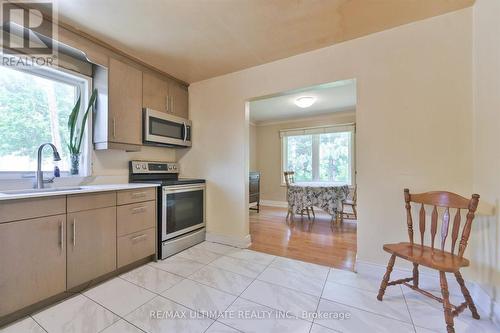 1076 Dixie Road, Mississauga, ON 