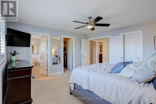 444 Dicenzo Drive, Hamilton, ON - Indoor Photo Showing Bedroom