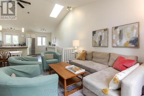 73 - 149 FAIRWAY CRESCENT , Collingwood, Ontario L9Y 5B4 4